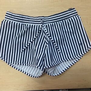 Albion women’s swim shorts size small